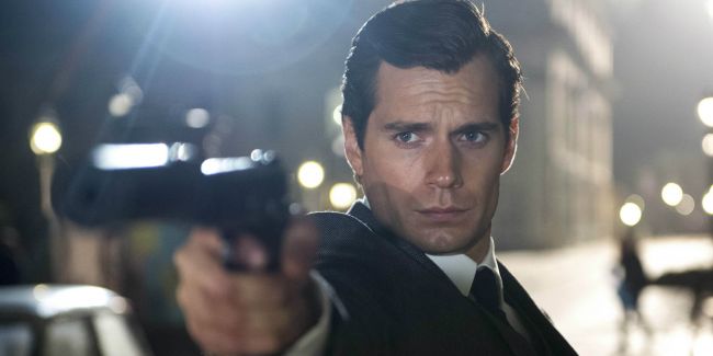 Henry Cavill utesluter inte att spela James Bond